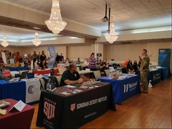 Career and education expo connects service members to new opportunities [Image 2 of 2]