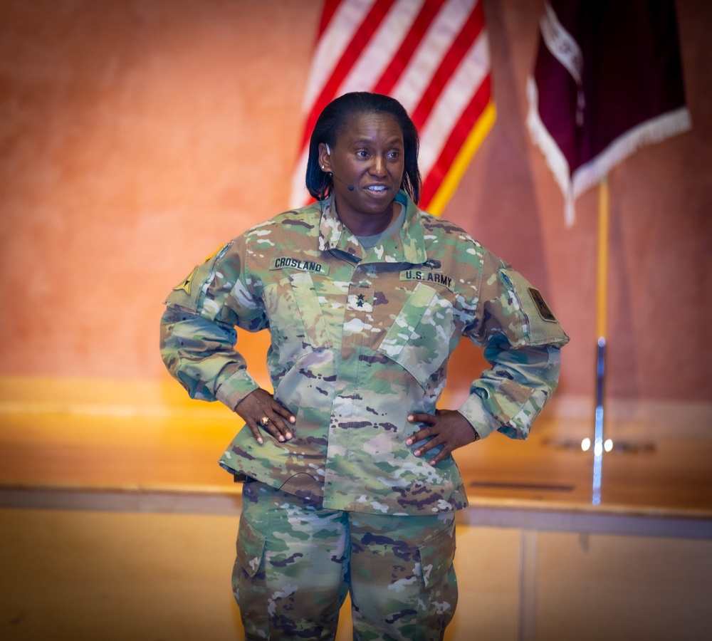 Major General Telita Crossland WRAIR visit