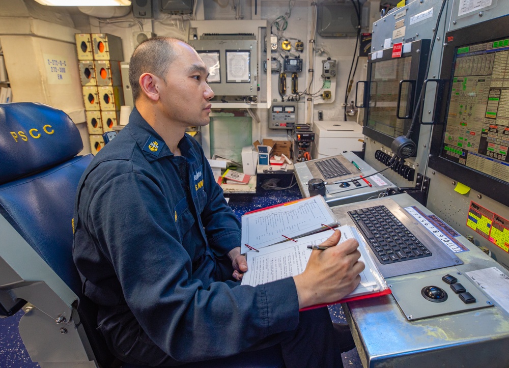 USS Antietam (CG 54) Routine Operations