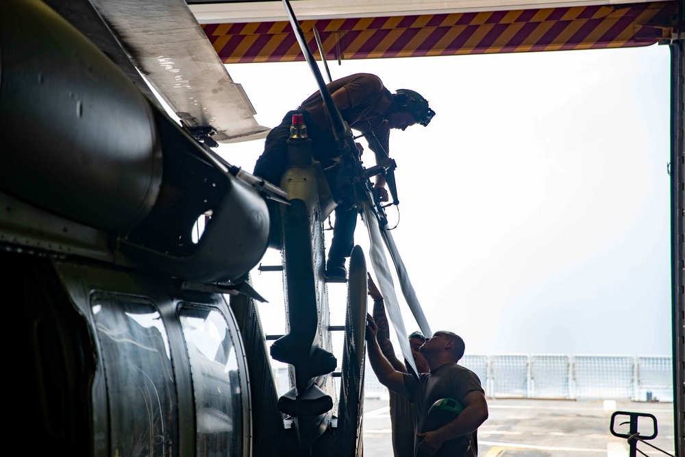 Holiday Routine Aboard the USS Sioux City