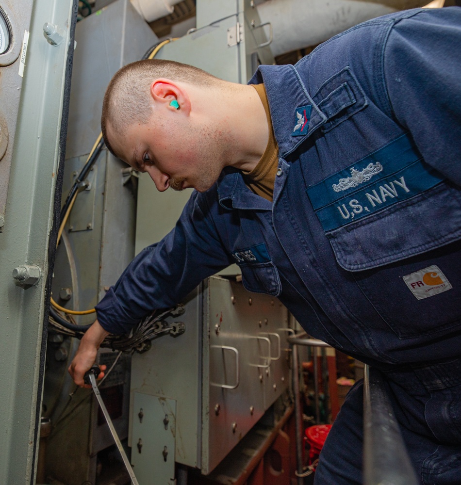 USS Antietam (CG 54) Engineering Spaces