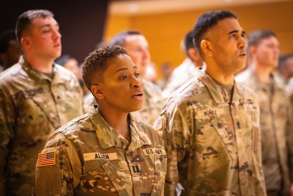 1SG Vincent Nunez relinquished responsibility of Headquarters ceremony