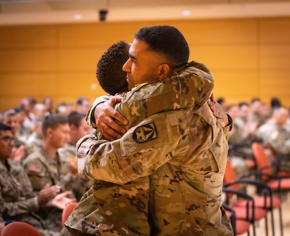 1SG Vincent Nunez relinquished responsibility of Headquarters ceremony