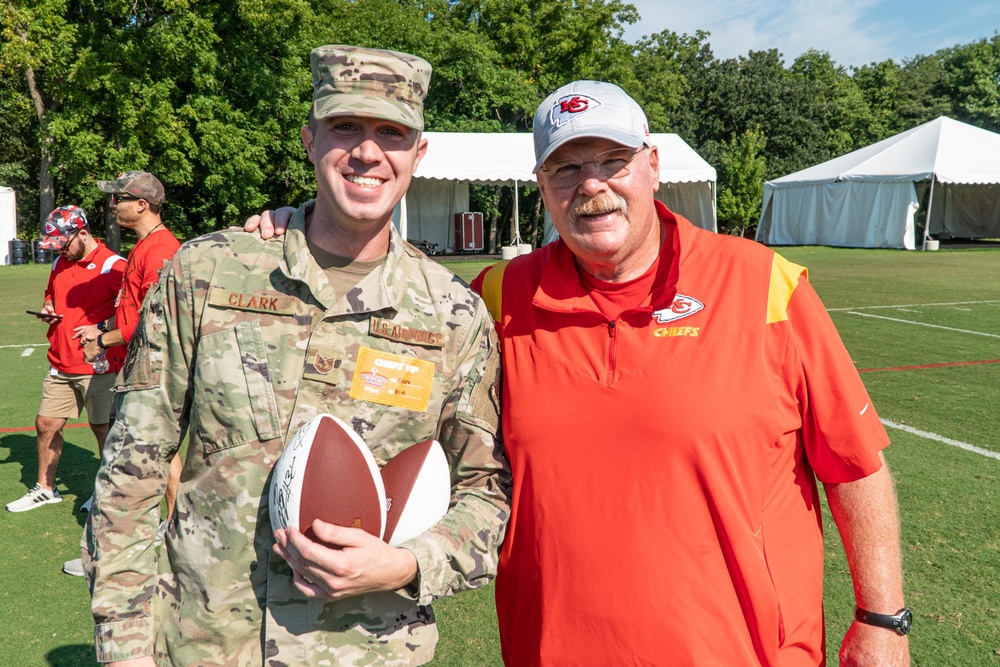 Kansas City Chiefs host military appreciation day at training camp