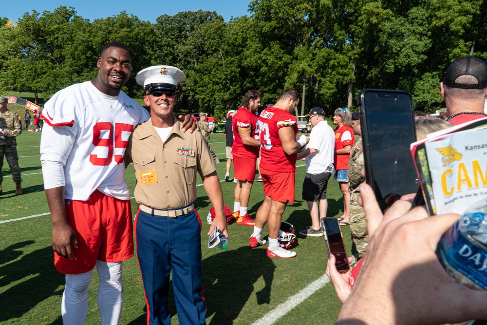 Kansas City Chiefs host military appreciation day at training camp