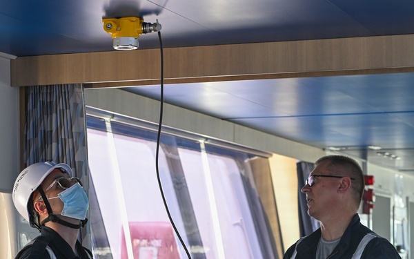 Coast Guard examines LNG car carrier