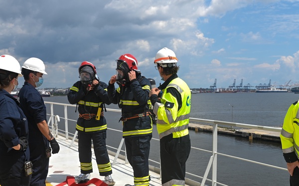 Coast Guard examines LNG car carrier