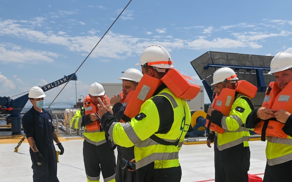 Coast Guard examines LNG car carrier
