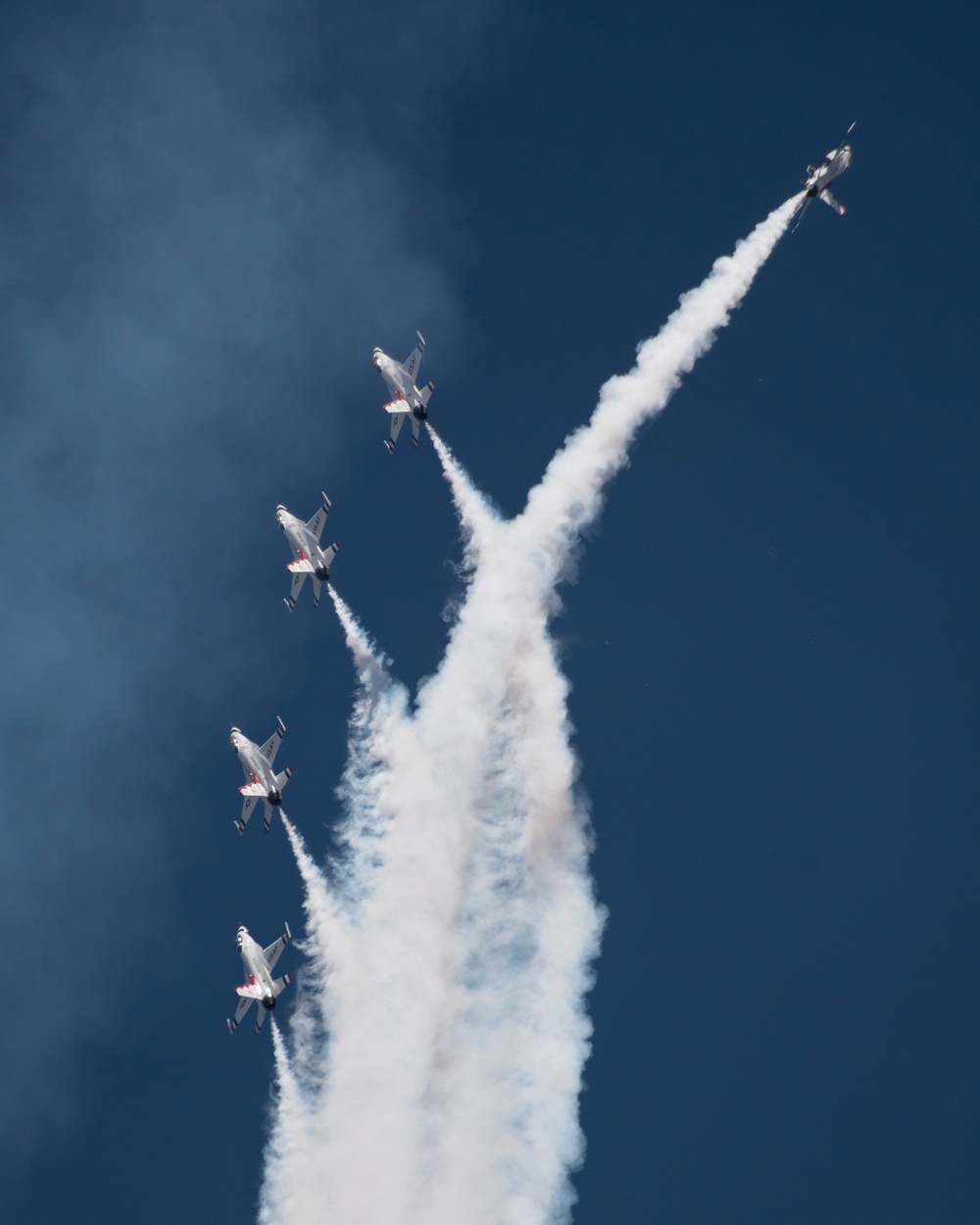 Thunderbirds fly for Warriors Over The Wasatch Airshow