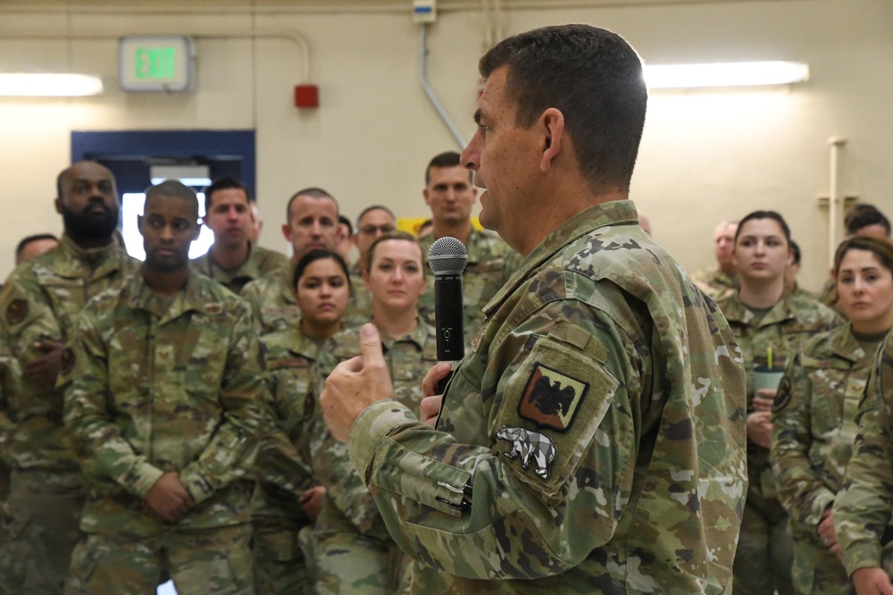 Air National Guard Director visits 168th Wing Arctic Airmen