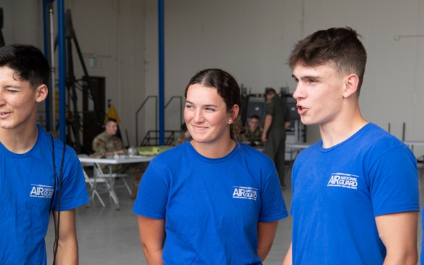 193 SOW Hosts Career Fair