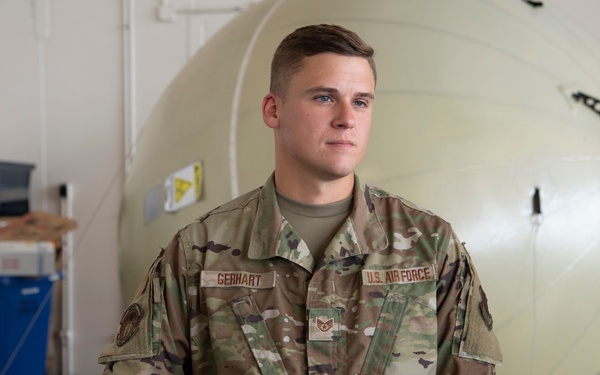 Career fair offers Airmen one-stop job shopping