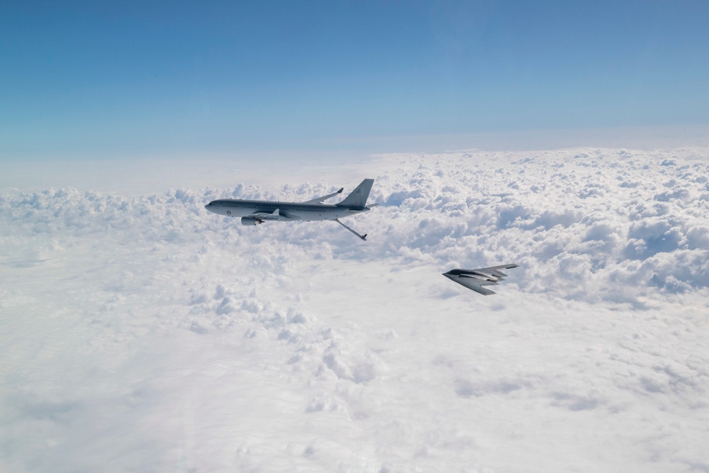 USAF, RAAF aircraft perform bilateral training