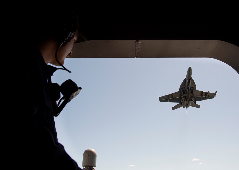 Aft Look-out Watch aboard USS George H.W. Bush