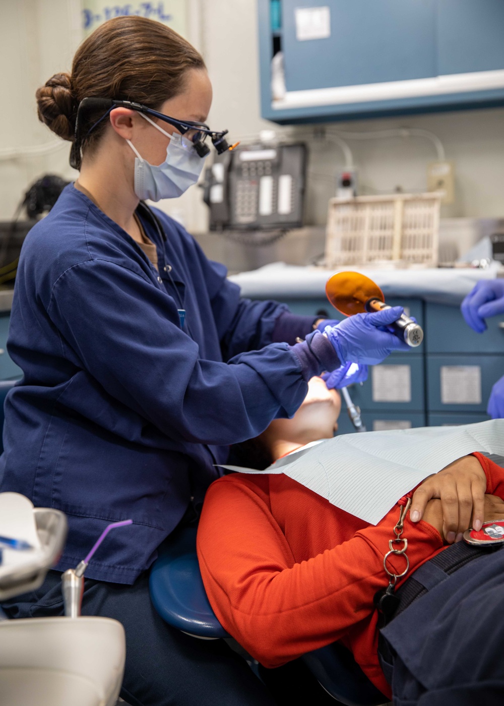 USS George H.W. Bush (CVN 77) Dental Lab