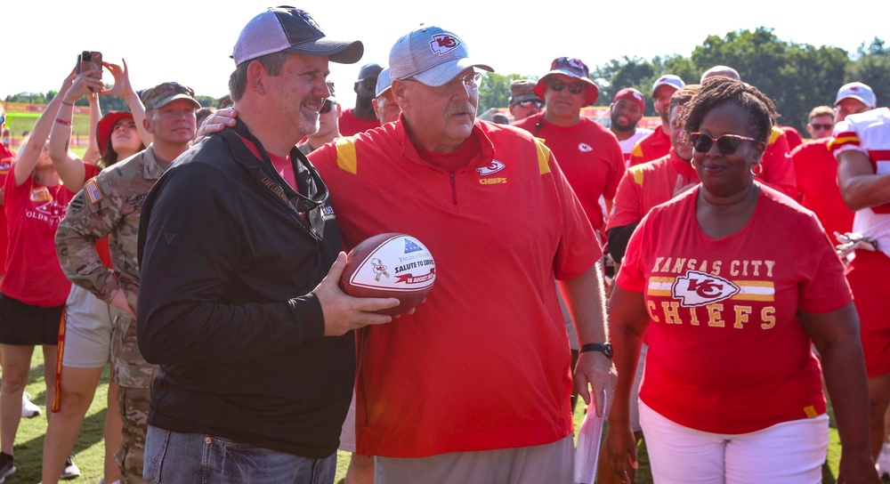 Kansas City Chiefs host military appreciation day at training camp