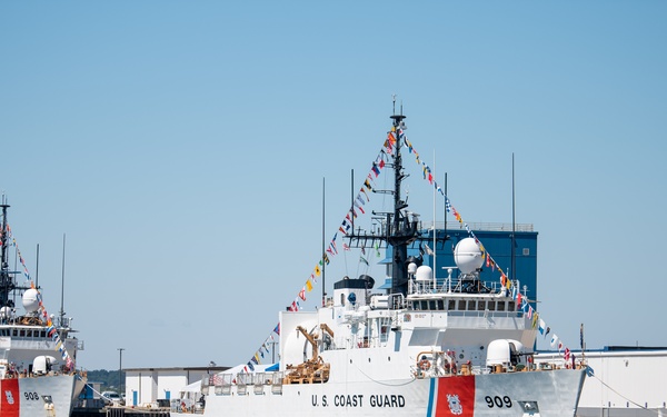 Cutters Tahoma and Campbell change homeports