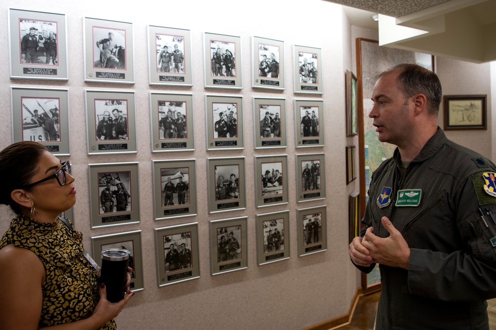 Honorary commanders visit JBSA-Randolph mission partners