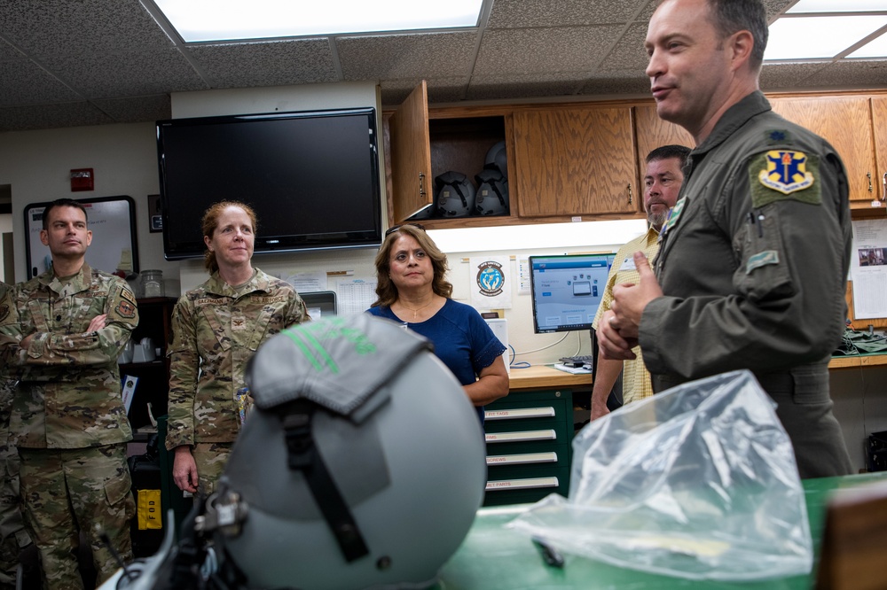 Honorary commanders visit JBSA-Randolph mission partners