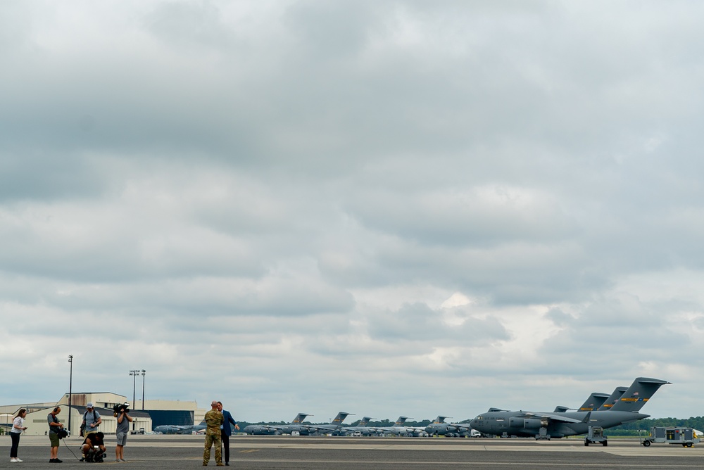 Fox News Interviews OAR C-17 crewmembers
