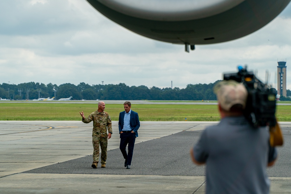 Fox News Interviews OAR C-17 crewmembers