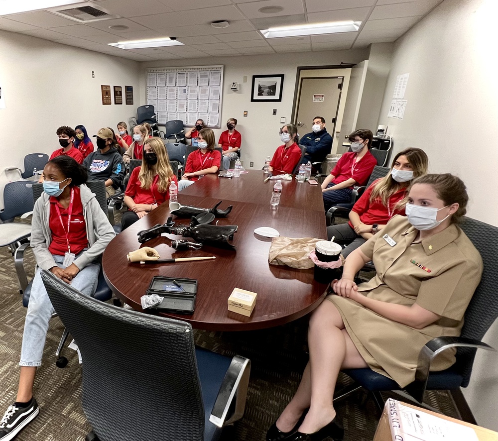 NMCSD VolunTEEN parents, teens applaud program