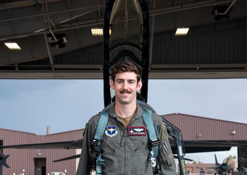 Holloman Airman named Air Force Fighter Instructor Pilot of the Year