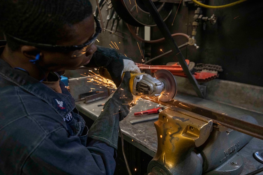 Daily Operations aboard USS George H.W. Bush (CVN 77)