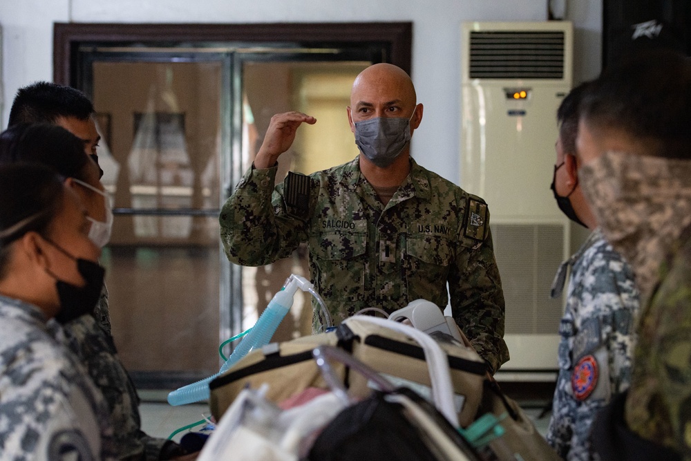 Pacific Partnership 2022 participates in a Aeromedical Subject Matter Expert Exchange