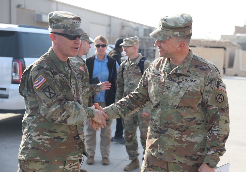 DVIDS - Images - Lt. Gen. Patrick Frank visits Camp Arifjan, Kuwait