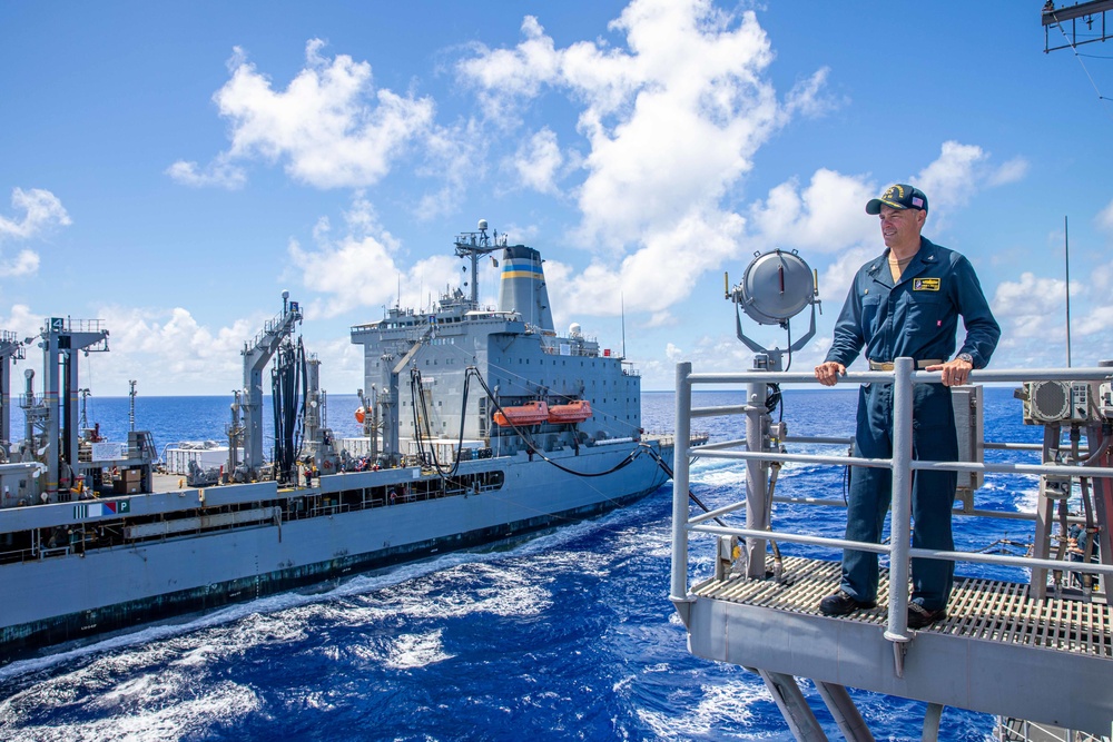 USS Chancellorsville Conducts a Replenishment-at-sea