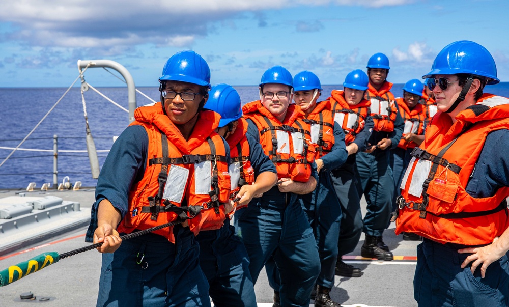 USS Chancellorsville Conducts a Replenishment-at-sea