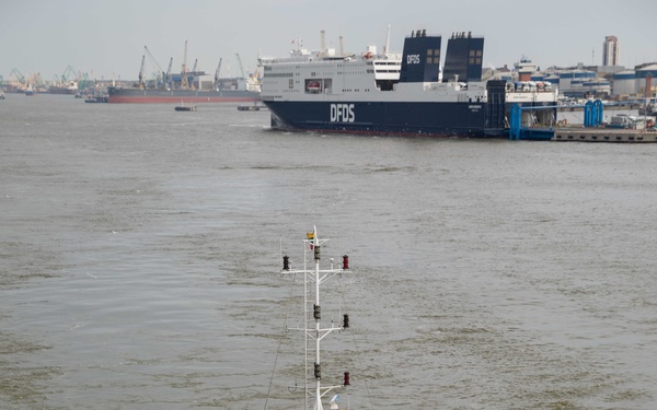 USS Kearsarge (LHD 3) arrives in Klaipėda, Lithuania