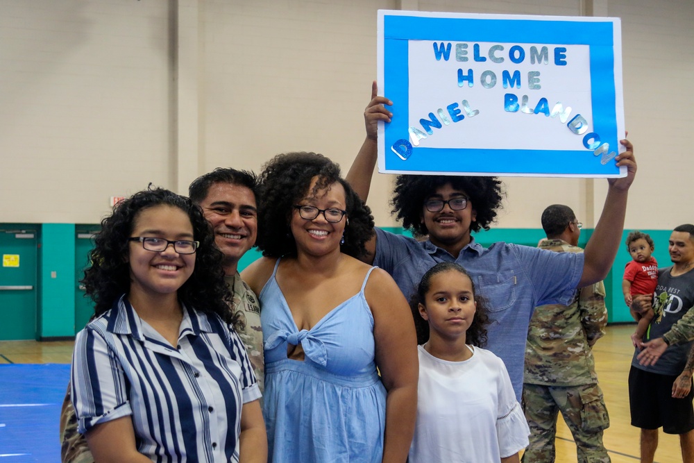 1st Battalion, 64th Armor Regiment Soldiers return from Germany deployment