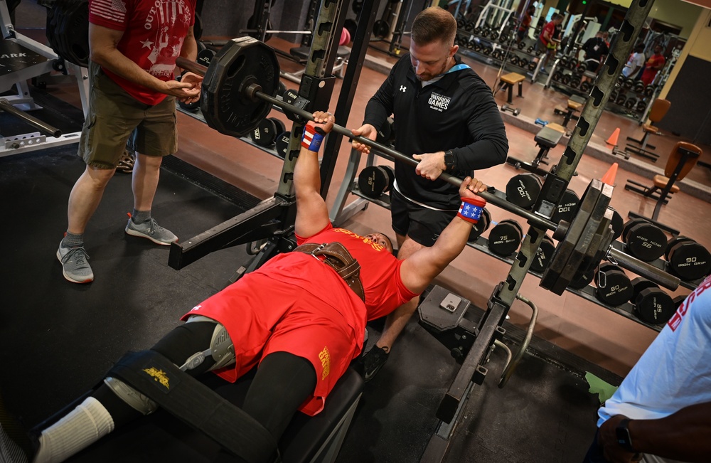 2022 DOD Warrior Games Team Marine Corps - Powerlifting Practice