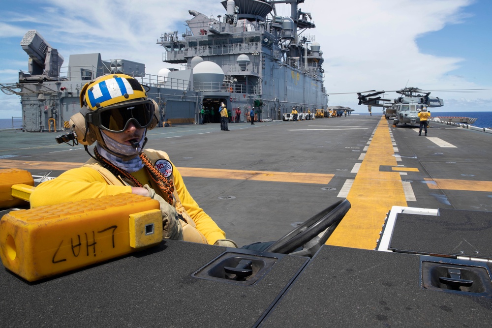 USS Tripoli and VMM-262 (Reinforced) Flight Operations