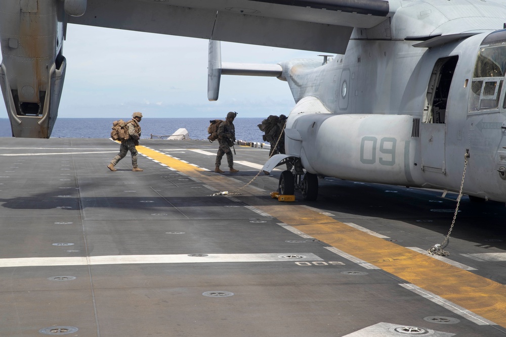 USS Tripoli and VMM-262 (Reinforced) Flight Operations