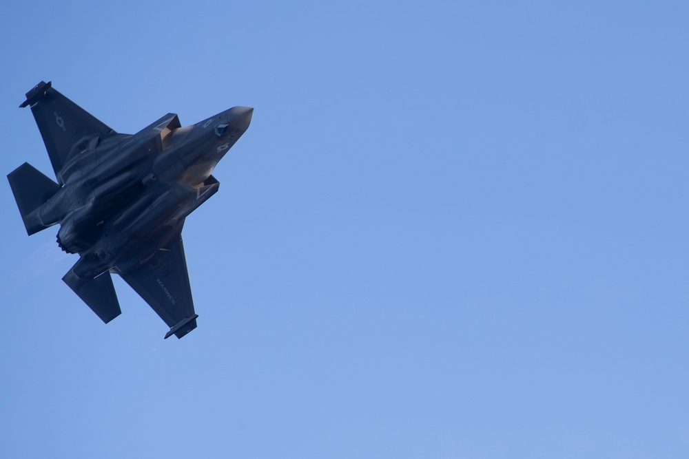 F-35 High Speed Fly By