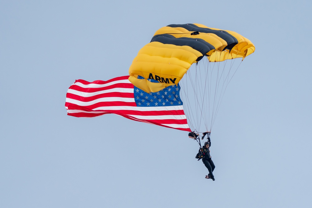 The U.S. Army Parachute Team jumps for the Chicago Air and Water Show