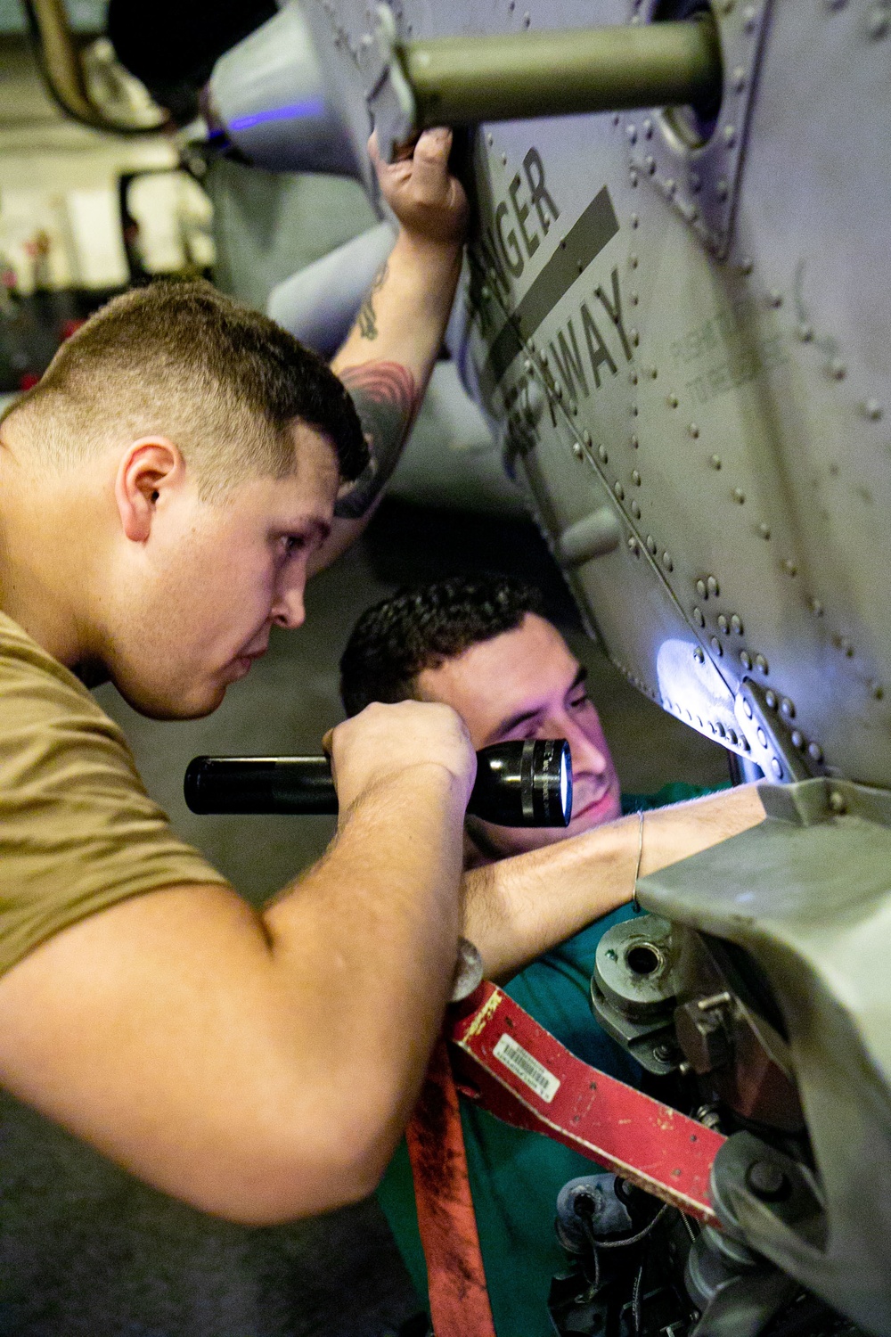 Daily operations aboard USS George H.W. Bush (CVN 77)