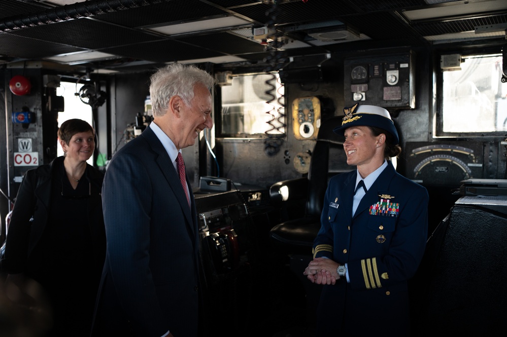 USCGC Bear (WMEC 901) Participates in Operation Nanook