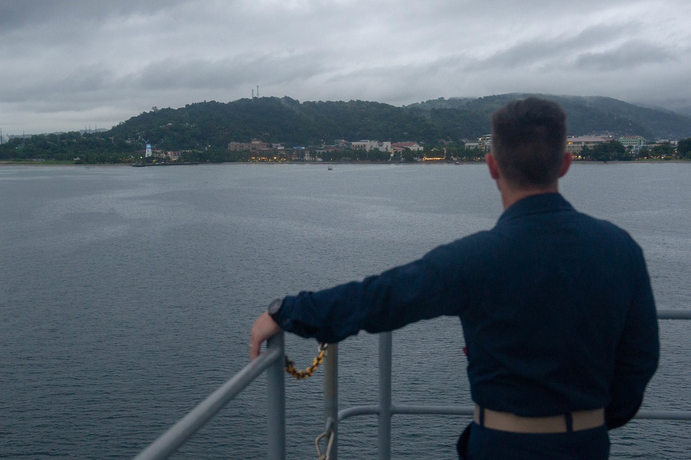 Frank Cable Departs Subic Bay, Philippines