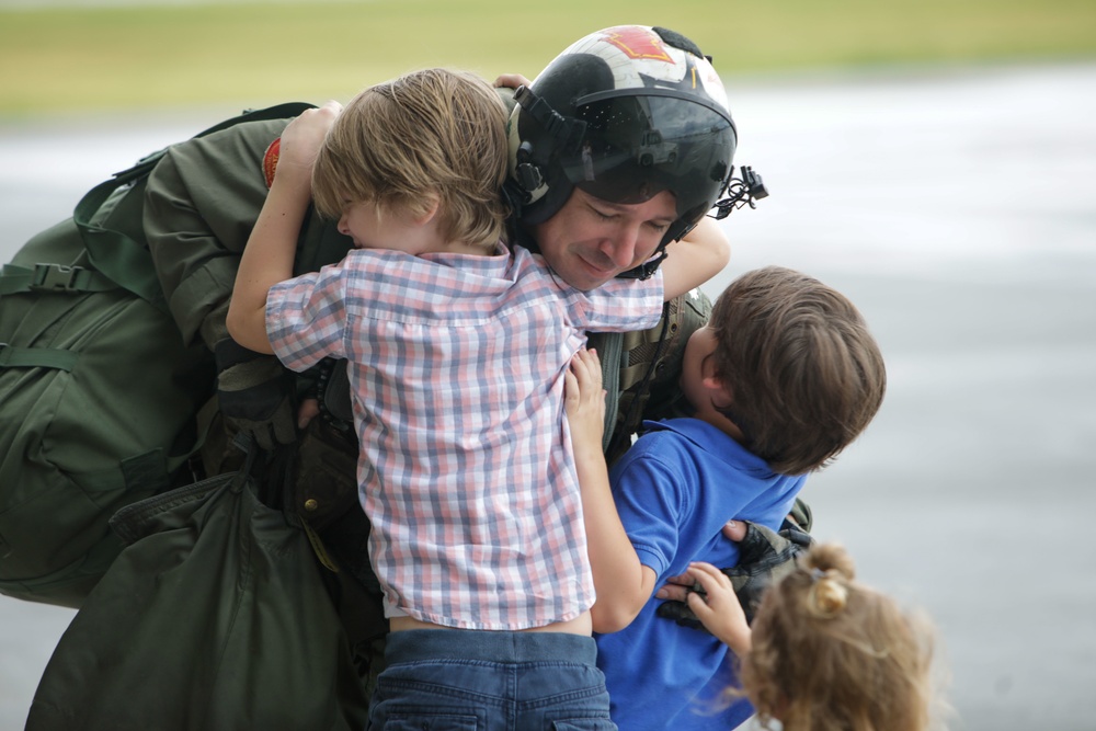 CVW-5 Returns to MCAS Iwakuni