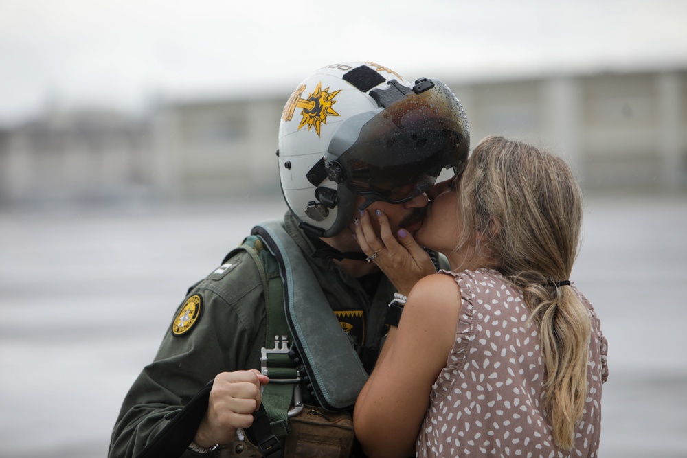 CVW-5 Returns to MCAS Iwakuni