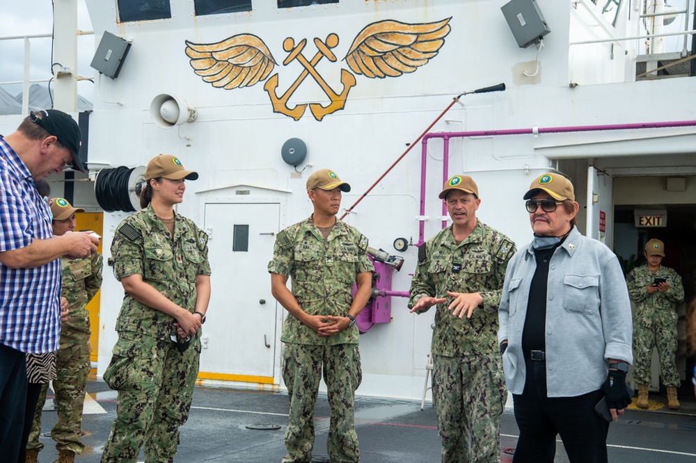 Philippine Congressman tours USNS Mercy during Pacific Partnership 2022