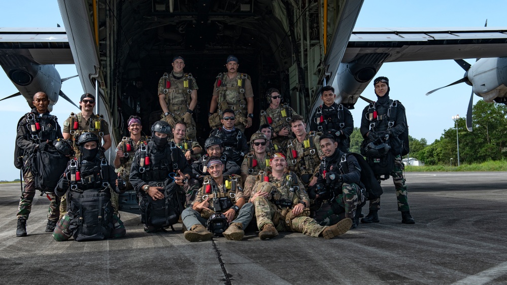 Multilateral SARX and Mass Casualty exercise wraps up Pacific Angel 22