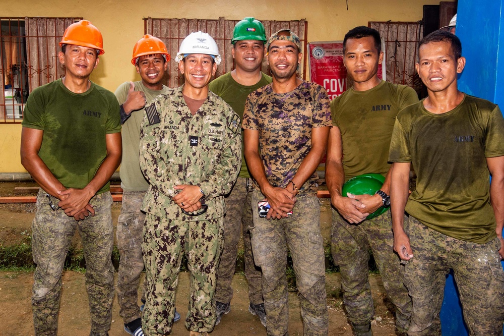 Pacific Partnership 2022 leadership visits Amphibious Construction Battalion One (ACB-1) Renovation Site