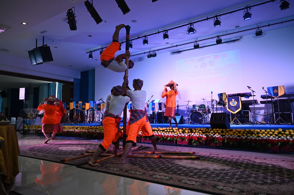 PACANGEL22 ENDEX celebration