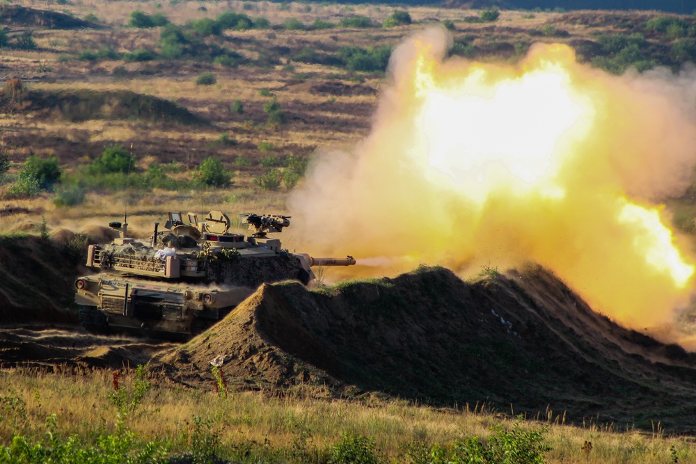 1-68 AR conducts an Abrams platoon live-fire exercise