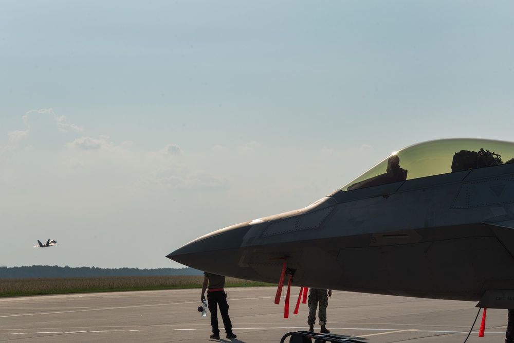 90th Expeditionary Fighter Squadron conduct Flightline Operations